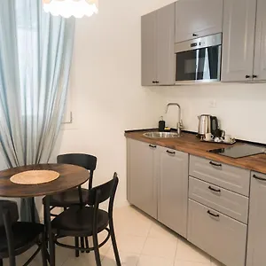  Apartment Arena