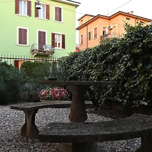 3* Πανσιόν Dimora Montecchi