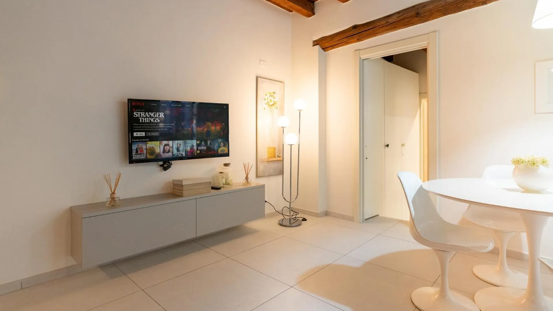 Domus Verona - Dimora Ponte Nuovo 0*,  Italy