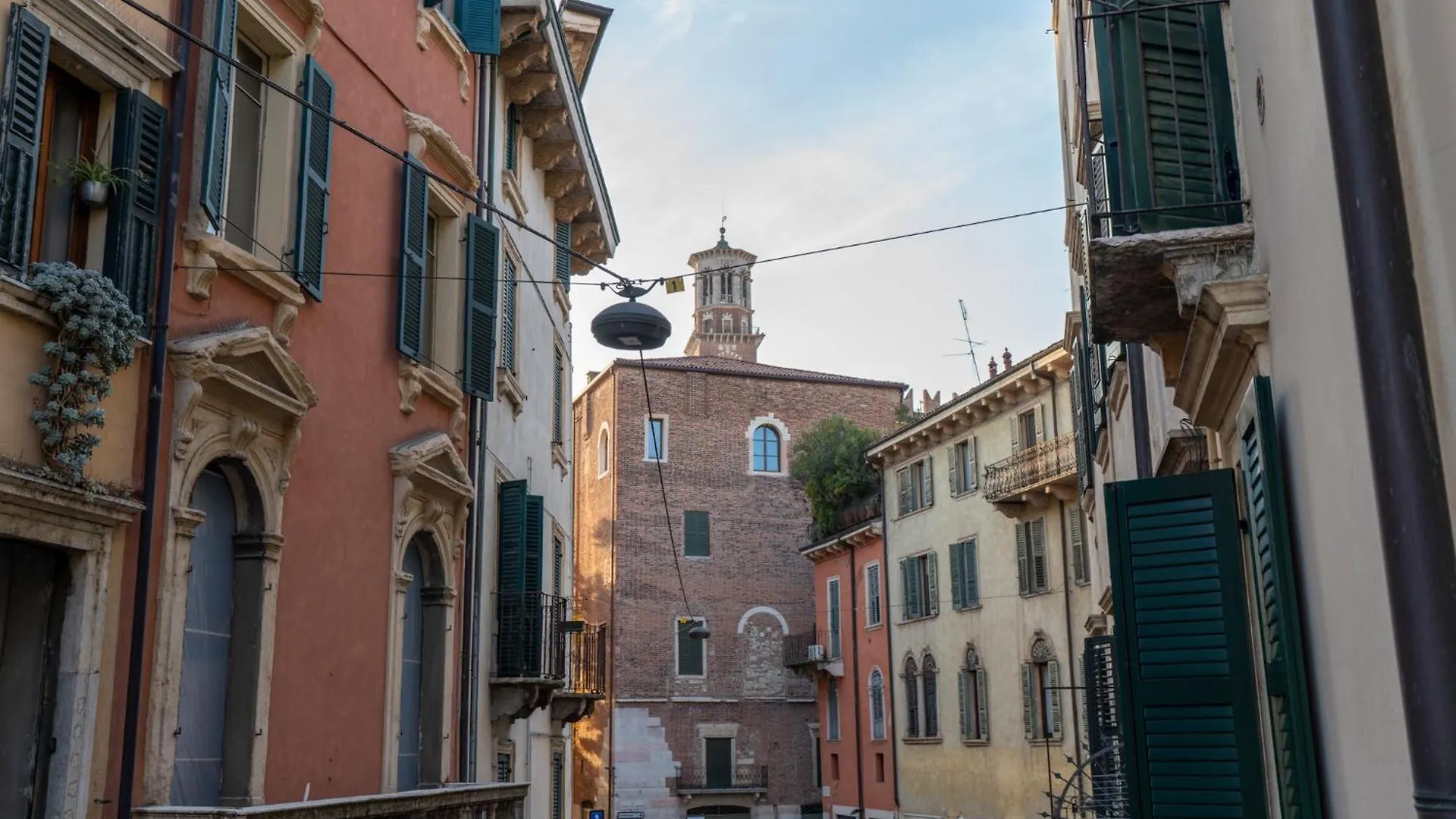 Apartment Domus Verona - Dimora Ponte Nuovo Italy